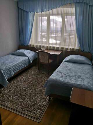 Гостиница Приокская Калуга Стандартный двухместный номер с 2 отдельными кроватями-3